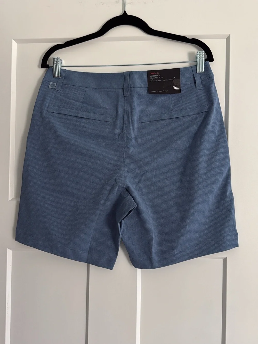 lululemon Size 30 ABC Classic-Fit 7” WovenAir Shorts